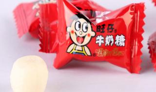 手拿旺仔牛奶图片 手拿旺仔牛奶图片